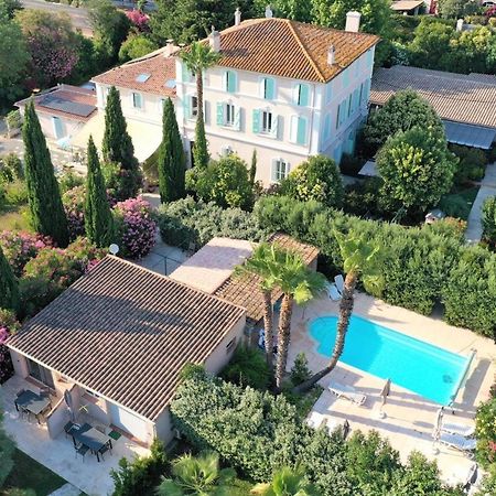 Bed and Breakfast Domaine De L'Aufrene Hyères Exterior foto