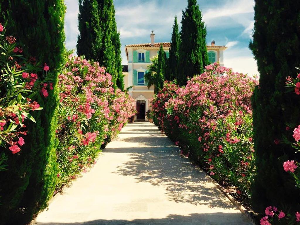 Bed and Breakfast Domaine De L'Aufrene Hyères Exterior foto