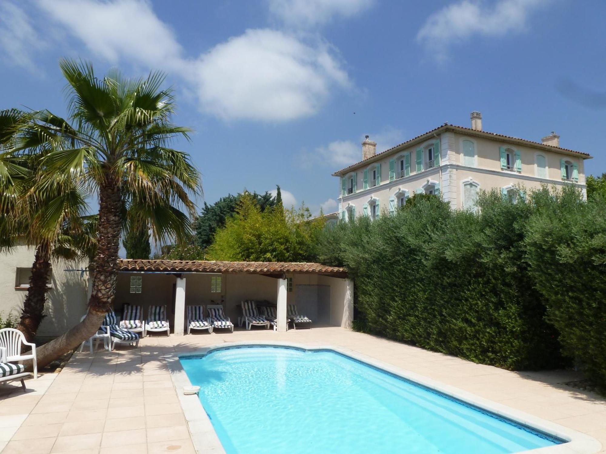Bed and Breakfast Domaine De L'Aufrene Hyères Exterior foto