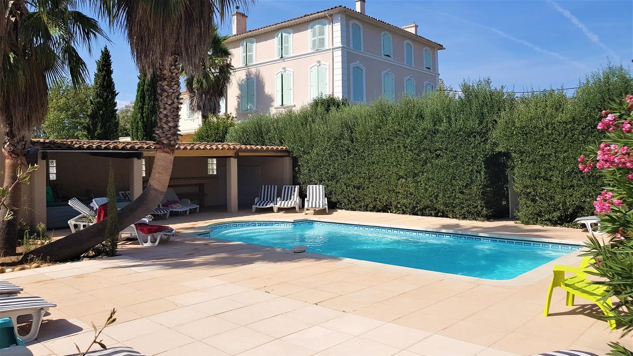 Bed and Breakfast Domaine De L'Aufrene Hyères Exterior foto